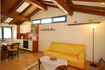 Komote Arezzo